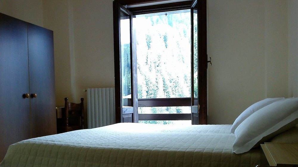 Hotel Meuble Adler - Rooms & Mountain Apartments Santa Caterina Valfurva Zewnętrze zdjęcie